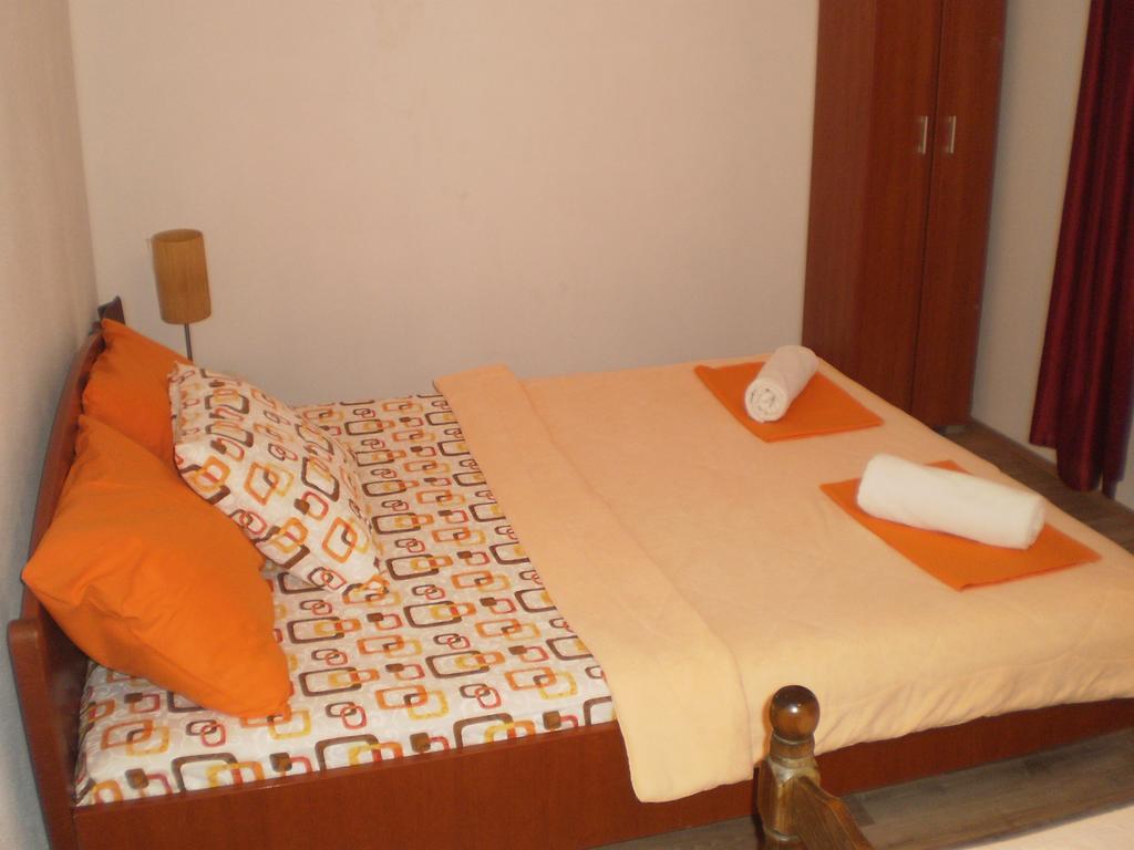 Apartment Vuk I Novak Ulcinj Exterior photo